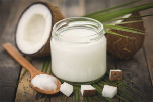  Cómo utilizar el aceite de coco para el cabello.