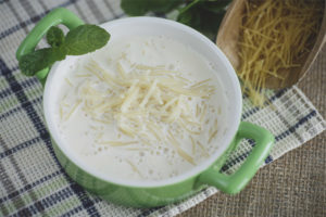  Cómo cocinar sopa de leche con pasta.