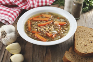  Cómo cocinar sopa de lentejas